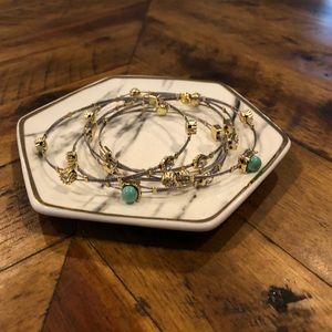 EUC Set of 5 Bangle Bracelets